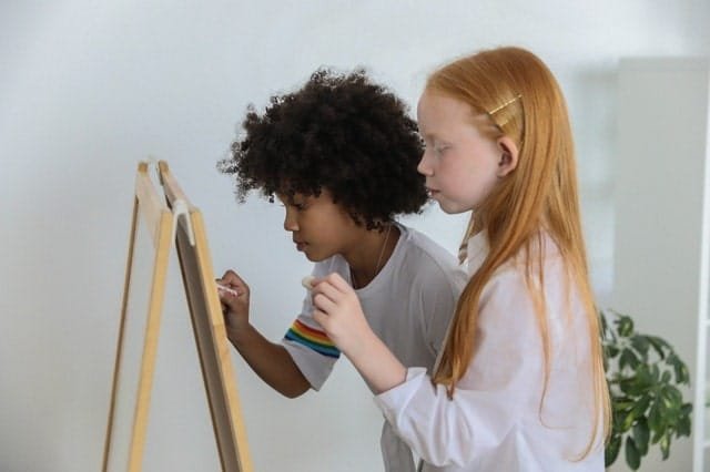 Fill A Giant Flower Vase Group Art Projects For Kids
